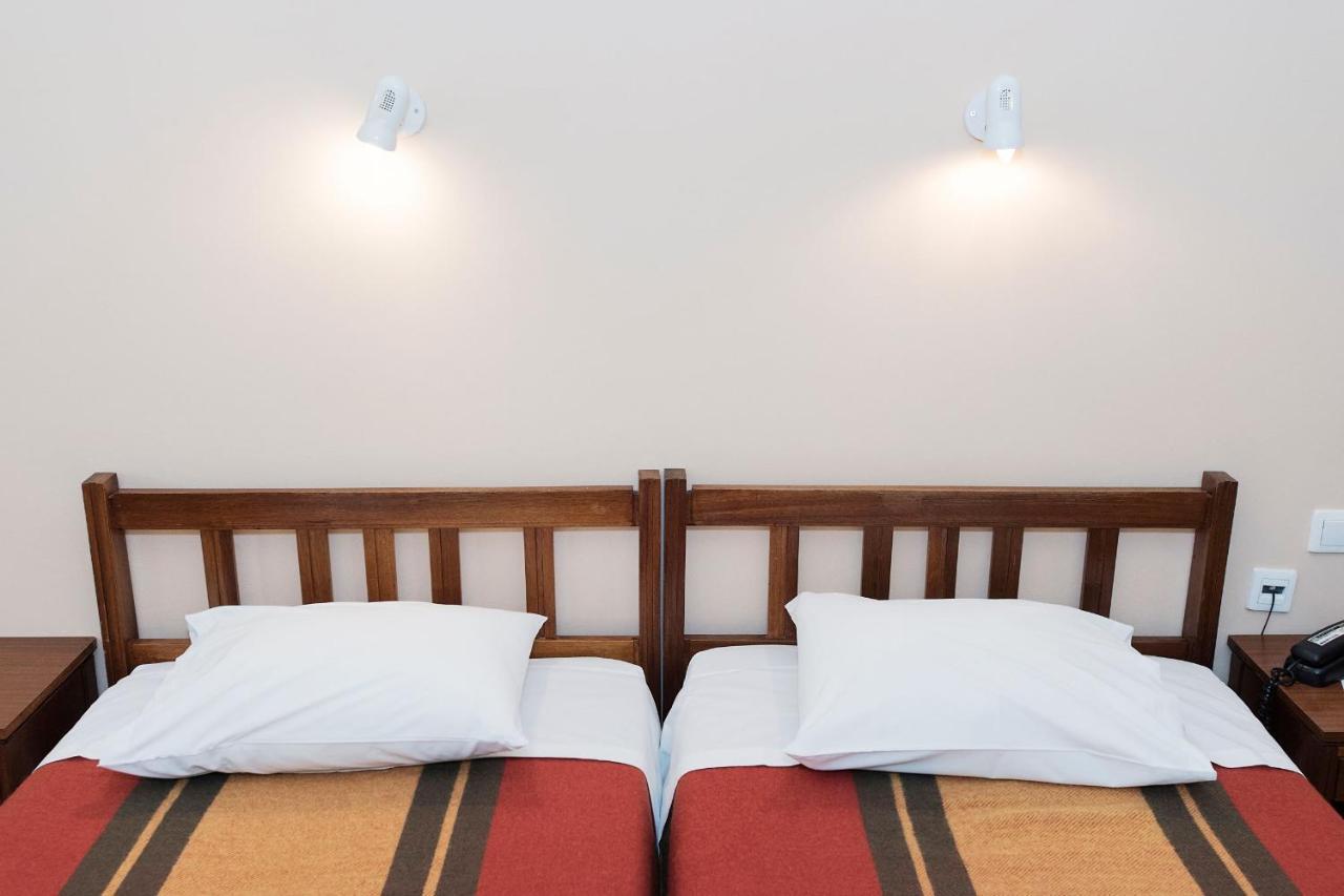 Hotel Alexandros Volos Eksteriør bilde